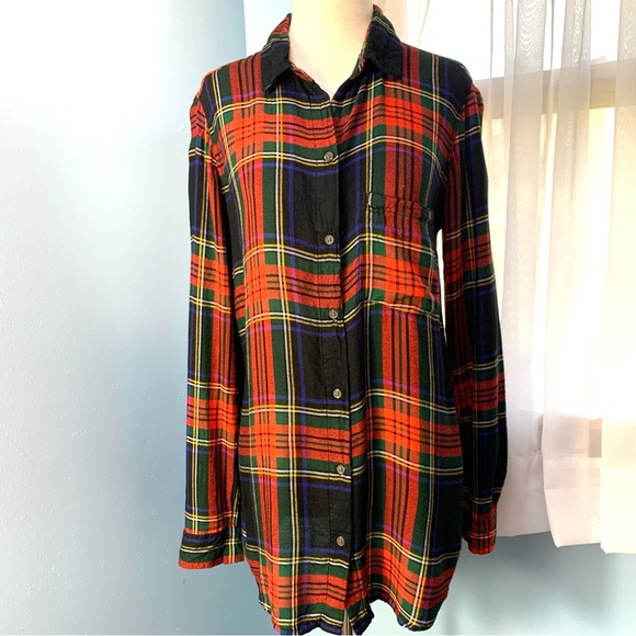 Old Navy Black Tartan Plaid Flannel Classic Button Down - Picture 1 of 8